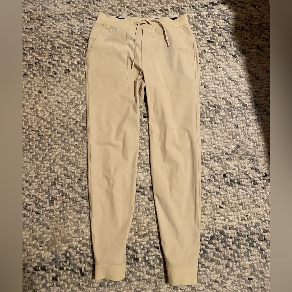 Lululemon skinny ABC Jogger - like new